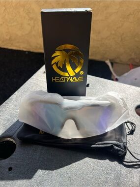 Men’s Shield Sunglasses - Iridescent Lens